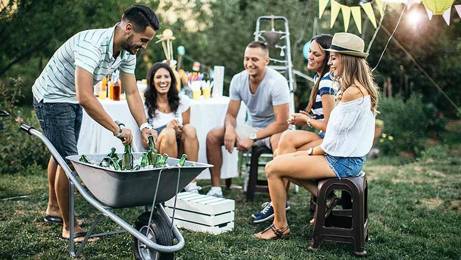 Gartenparty: So wird deine Feier mit Freunden ein Erfolg!